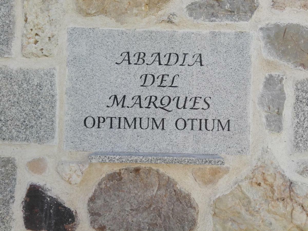 Abadía del Marqués de Avila Vega de Santa María Exterior foto