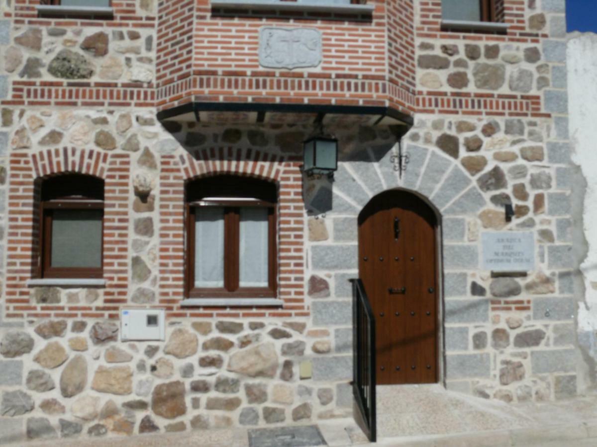 Abadía del Marqués de Avila Vega de Santa María Exterior foto